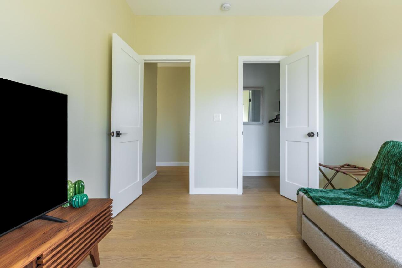 Cozy Sunny Brand-New Apt 1 Block From The Beach Long Beach Exteriér fotografie